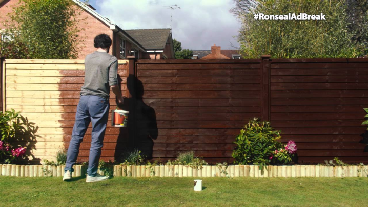 Ronseal DIY Brand Painting the Fence